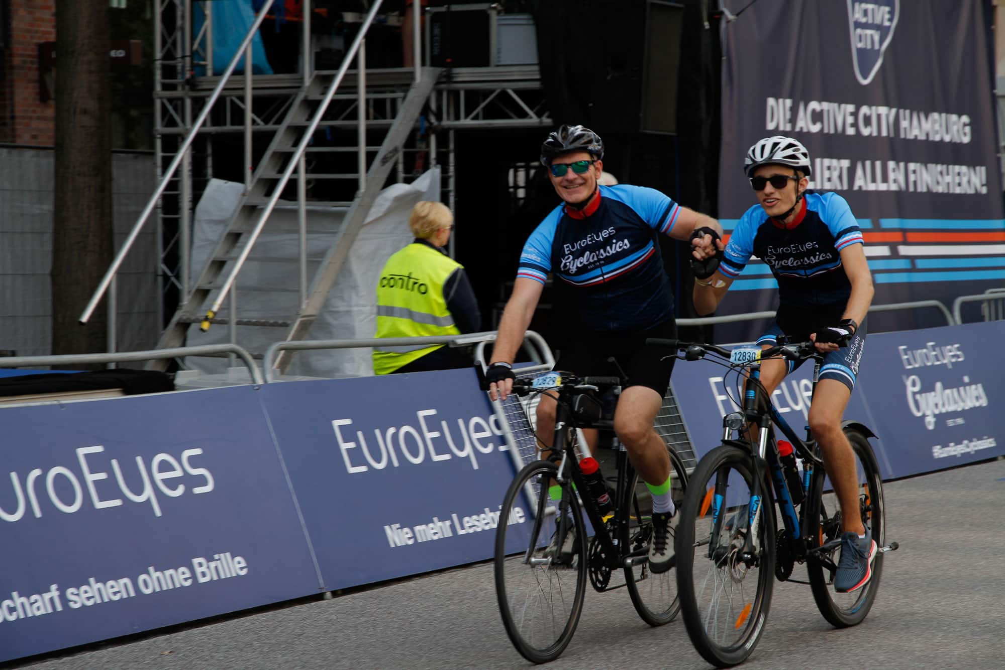 Brillenfrei ins Ziel: die EuroEyes Cyclassics 2019
