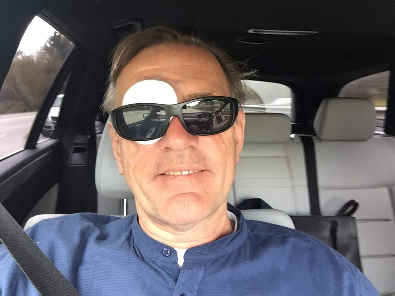 Helmut Rümke nach seiner Linsenbehandlung bei EuroEyes