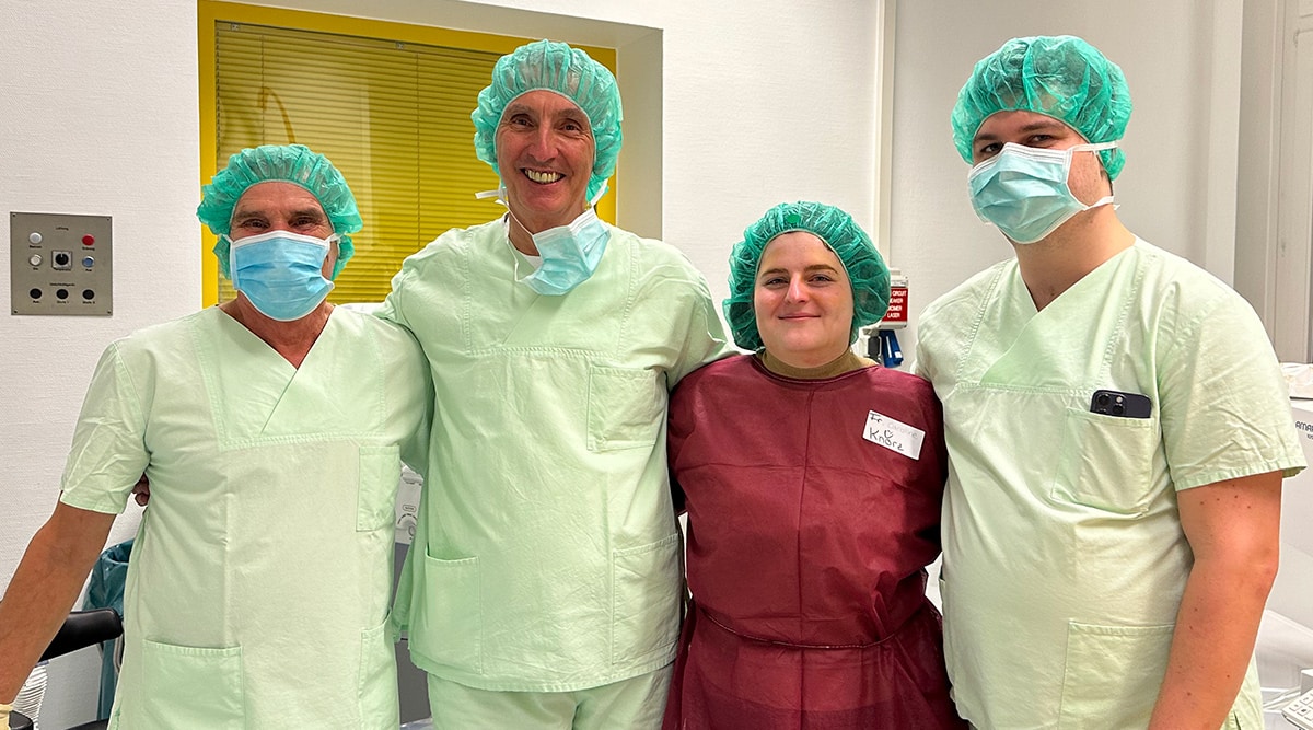 Professor Knorz laserte seine eigene Tochter mit SMILE