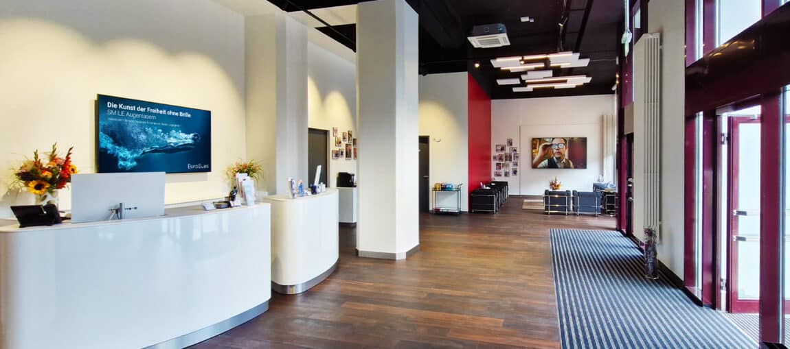 header wiesbaden innen