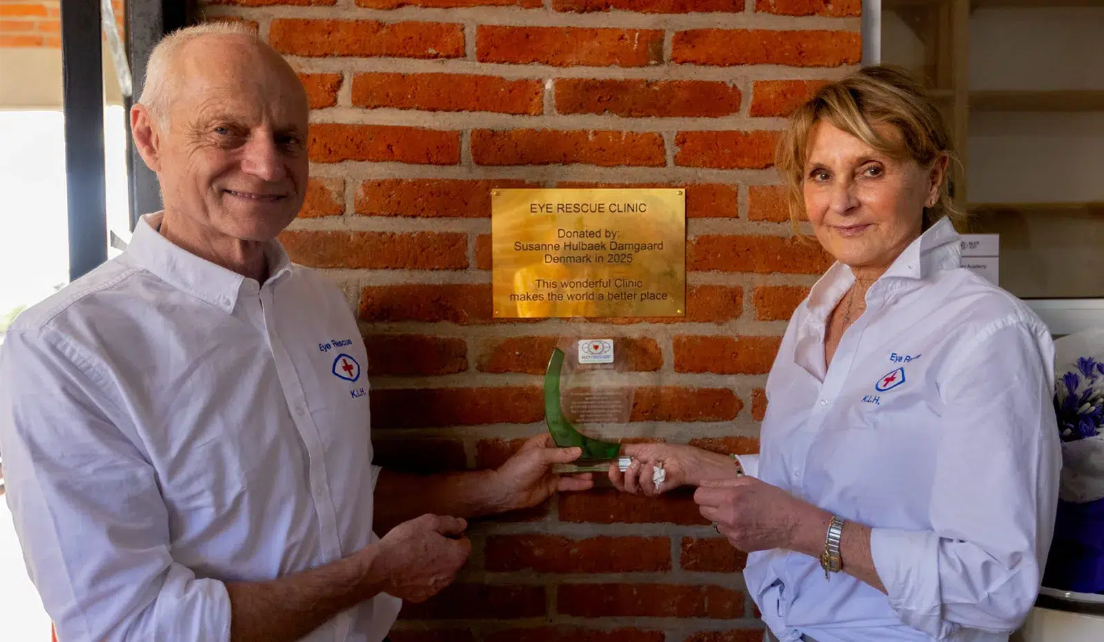 EuroEyes-unterstuetzt-Eroeffnung-neuer-Augenklinik-in-Tansania-foto1 EuroEyes unterstuetzt Eroeffnung neuer Augenklinik in Tansania foto1