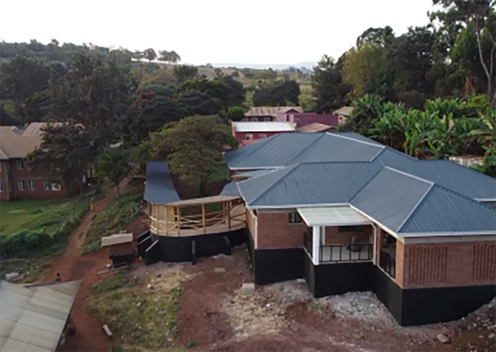 EuroEyes-unterstuetzt-Eroeffnung-neuer-Augenklinik-in-Tansania-foto2 EuroEyes unterstuetzt Eroeffnung neuer Augenklinik in Tansania foto2